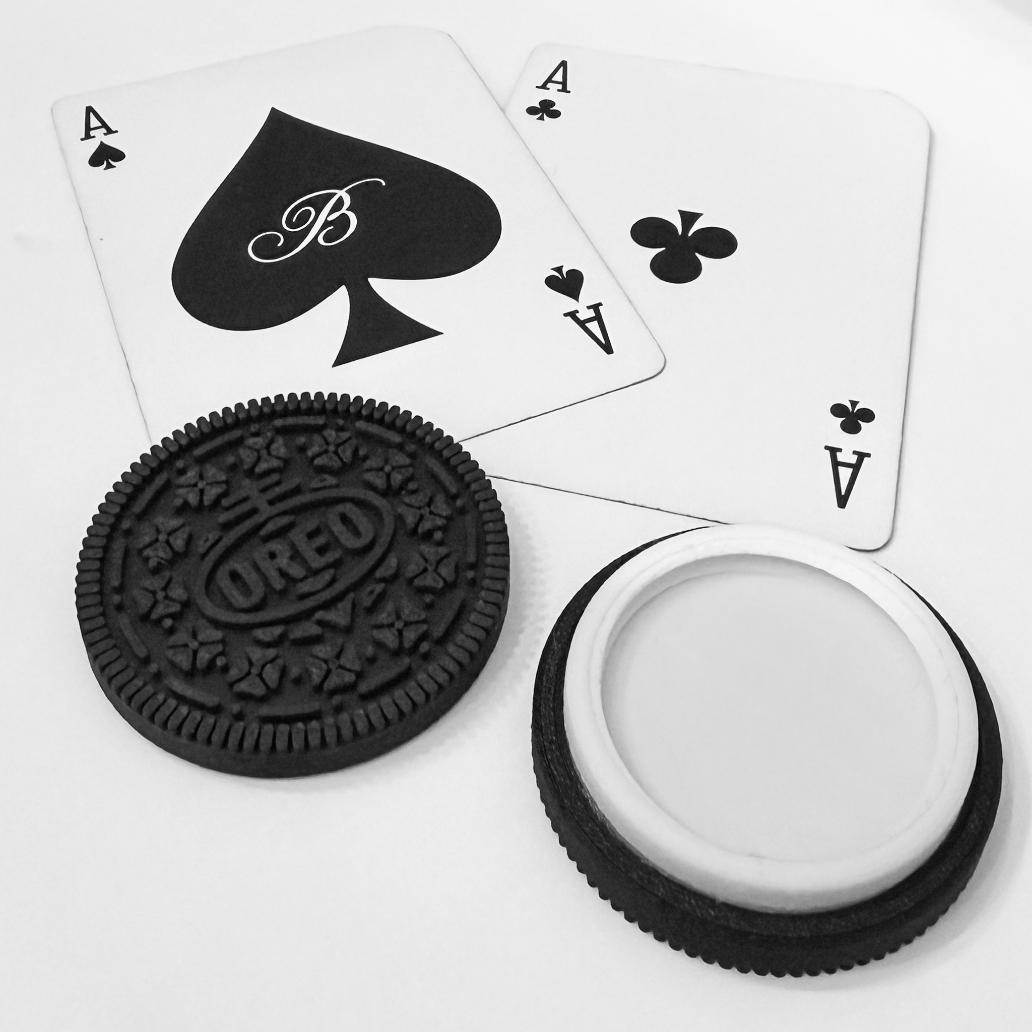 Chocolate Sandwich Cookie Card Protector